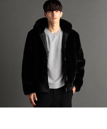 Faux fur フーディブルゾン