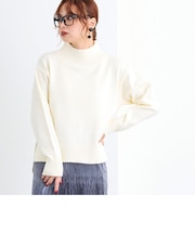 ハイネックプルオーバー