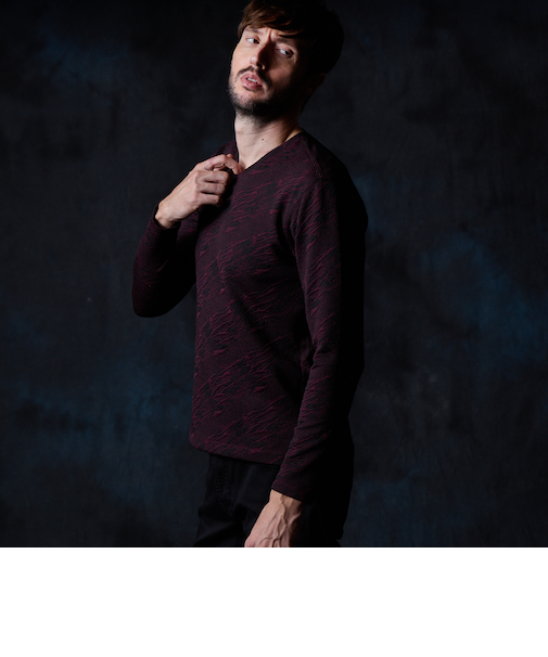 ヘリンボーン×アイビージャガードVネックプルオーバー