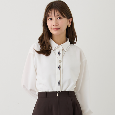 比翼刺繍ブラウス