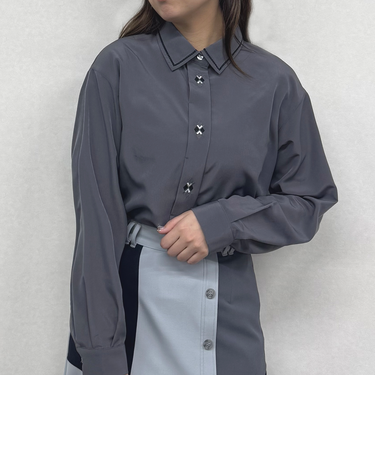 比翼刺繍ブラウス