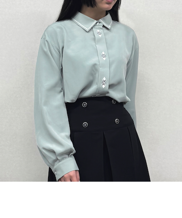 比翼刺繍ブラウス