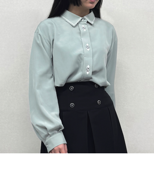 比翼刺繍ブラウス