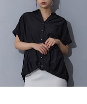 裾タックブラウス