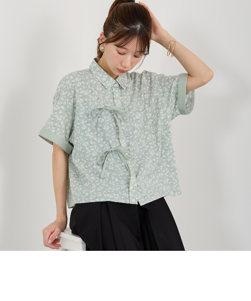 フロントリボンブラウス