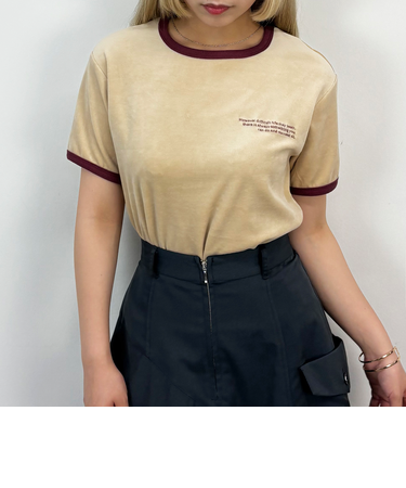 ベロア刺繍Tシャツ