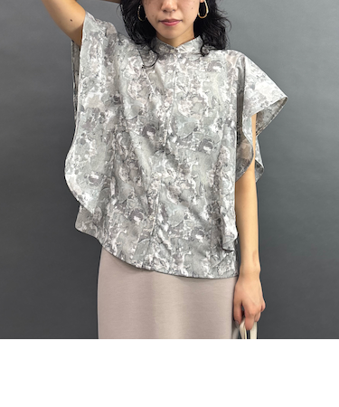 フリル袖柄シャツ