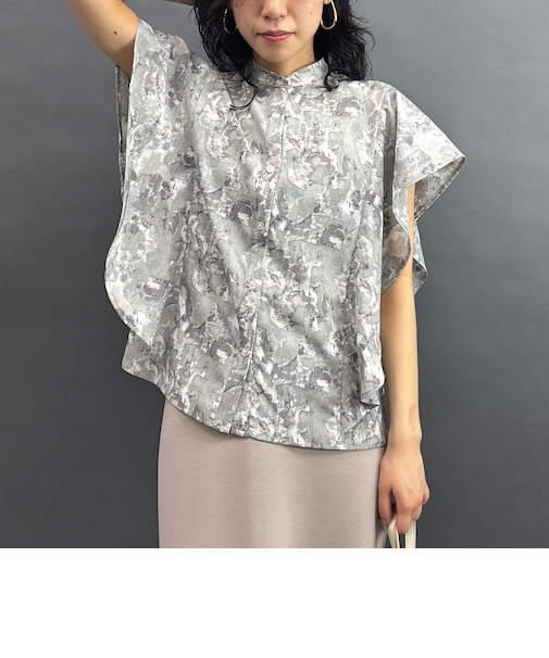 フリル袖柄シャツ