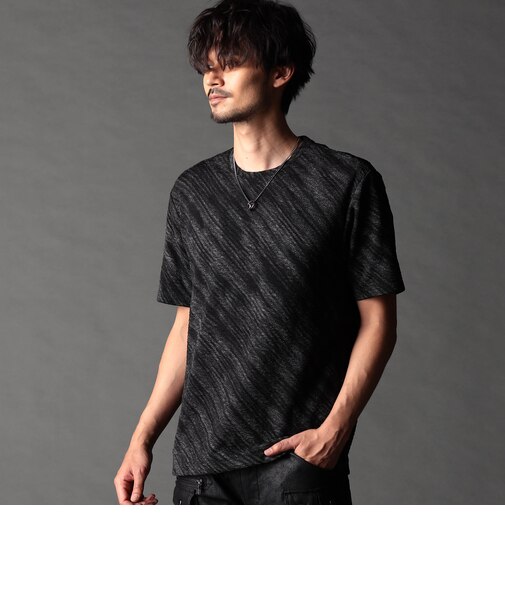 ゼブラ柄スプレー風ぼかしプリントTシャツ