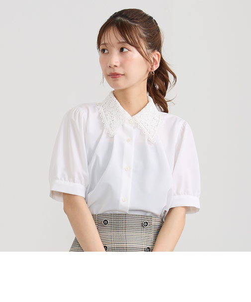 レースカラーブラウス