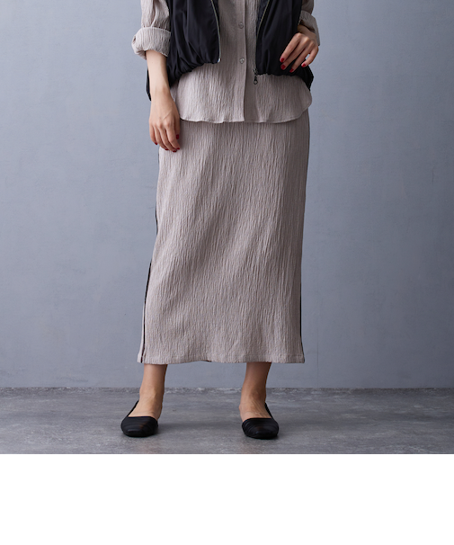 楊柳パイピングタイトスカート