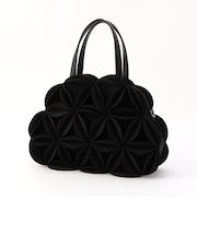 3Dフラワーストラップ付きミニボストンバック