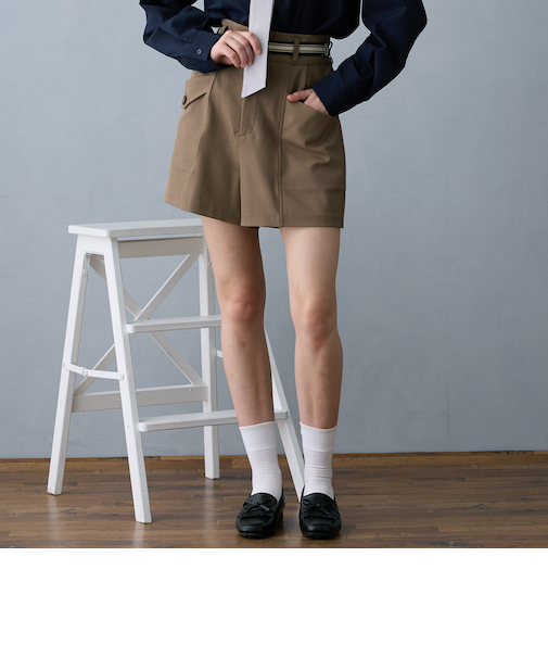 ハイウエストショートパンツ