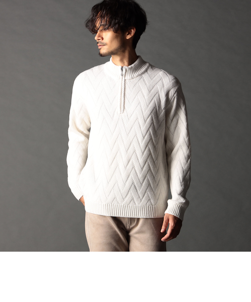 ハーフジッププルオーバーニット