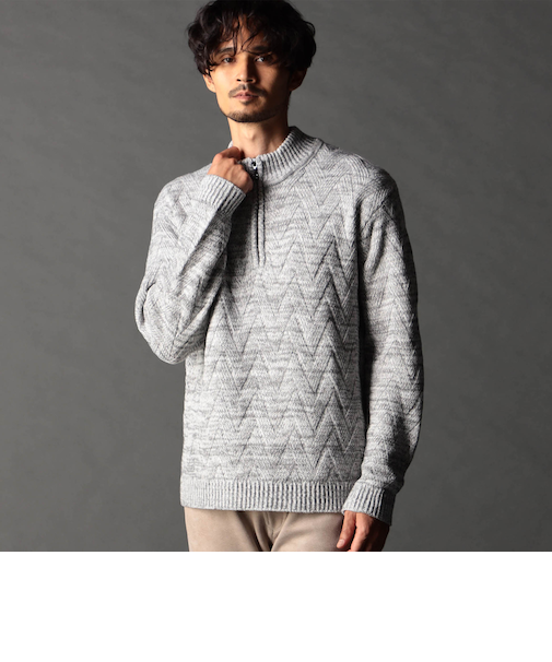 ハーフジッププルオーバーニット