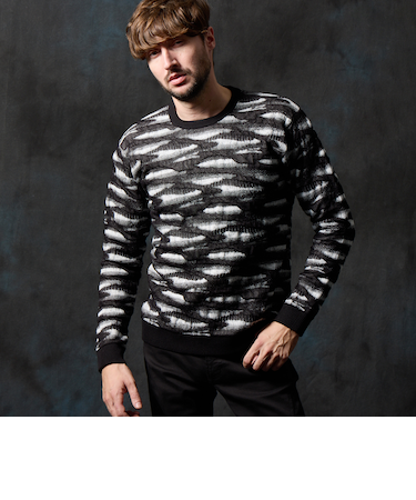 カモフラブリスタージャカードクルーネックニット