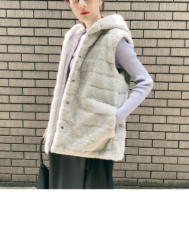 リバーシブルファーベスト