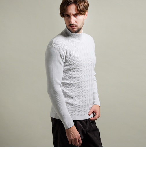 【HIDEAWAYS BLACK】バスケットジャカードタートルネックニット