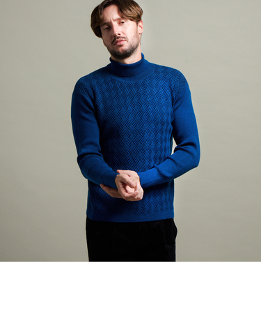 【HIDEAWAYS BLACK】バスケットジャカードタートルネックニット