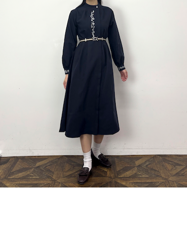 オリエンタル刺繍ワンピース