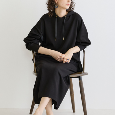 【セットアップアイテム】フードプルオーバー×タイトスカート