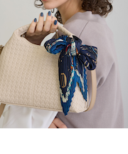 柄プリーツスカーフ