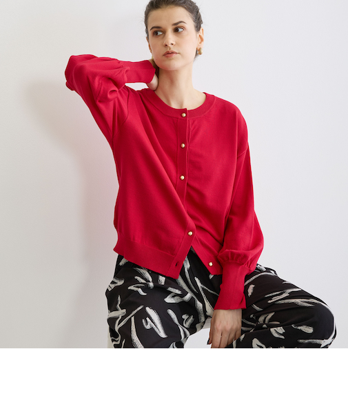 ニットカーディガン