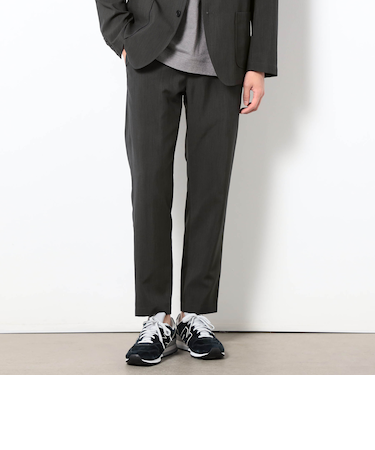 セオアルファ イージーテーパードパンツ