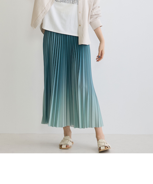 グラデーションプリーツスカート