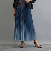 グラデーションプリーツスカート