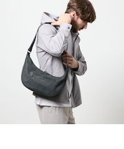 ラウンドショルダーバッグ