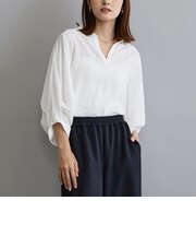 タックパフブラウス