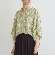 柄タックパフブラウス