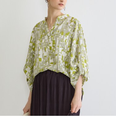 柄タックパフブラウス