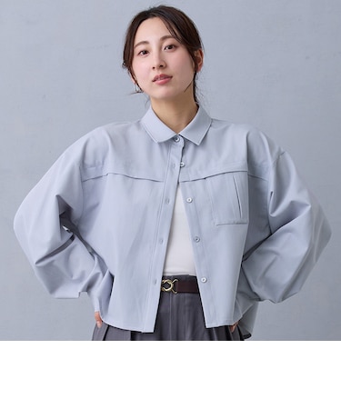 バック刺繍クロップドシャツ