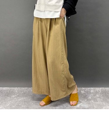 ワイドタックパンツ