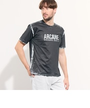 ハケメ×ロゴ柄半袖Tシャツ