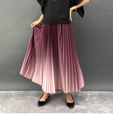 着心地抜群!大人グラデーションプリーツスカート