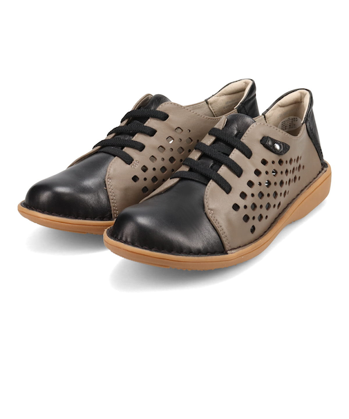 シティゴルフ City Golf ゆったり足入れアウトステッチ製法のカジュアルシューズ GFL20117