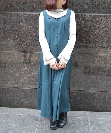 フロントボタンジャンスカ