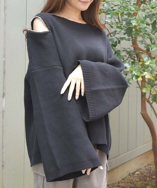 ショルダージップニット