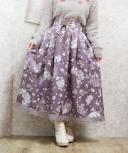 ローズリース柄スカート