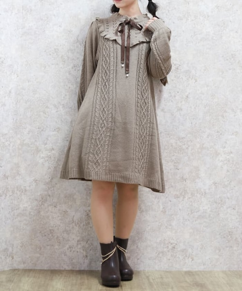 yori ヨリ　UVsyショルダーリボンワンピース　新品未使用タグ　36 ショルダーリボン ワンピース Made with Liberty Fabric HUIT 全2色