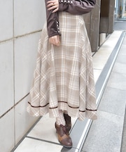 起毛チェック編上スカート