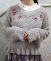 ローズ刺繍フェザーニット