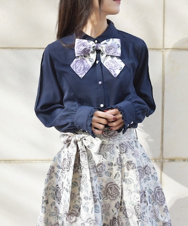 ジャカードリボン付ブラウス