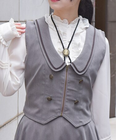 ディープネックジップベスト