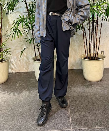 パラシュートパンツ