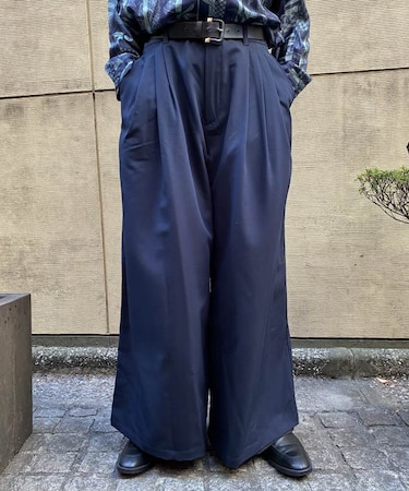 ３タックワイドパンツ