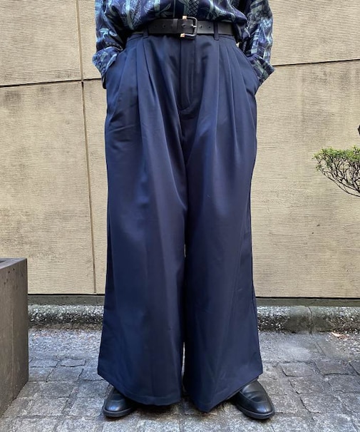３タックワイドパンツ